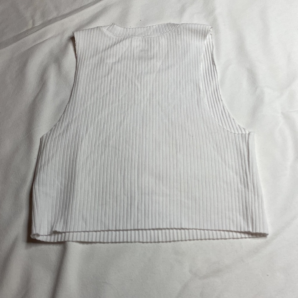 Aerie Ribbed Tank - Picture 2 of 3